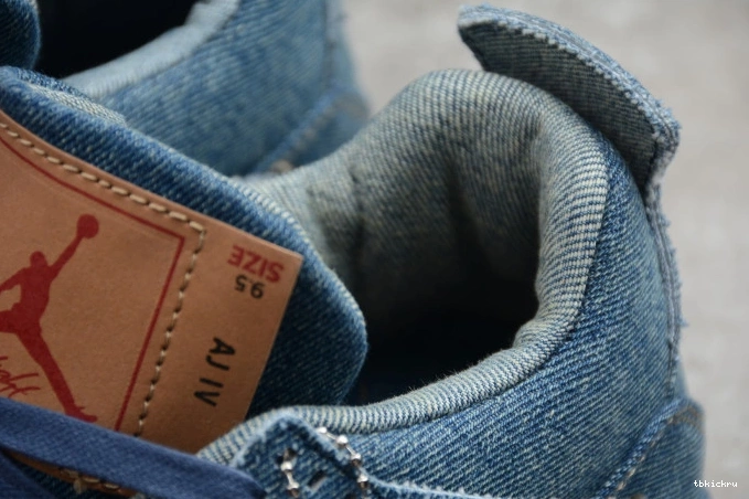 Rep TBK x Air 4 Levi's Jordan AO2571-401 Nike Denim 0721